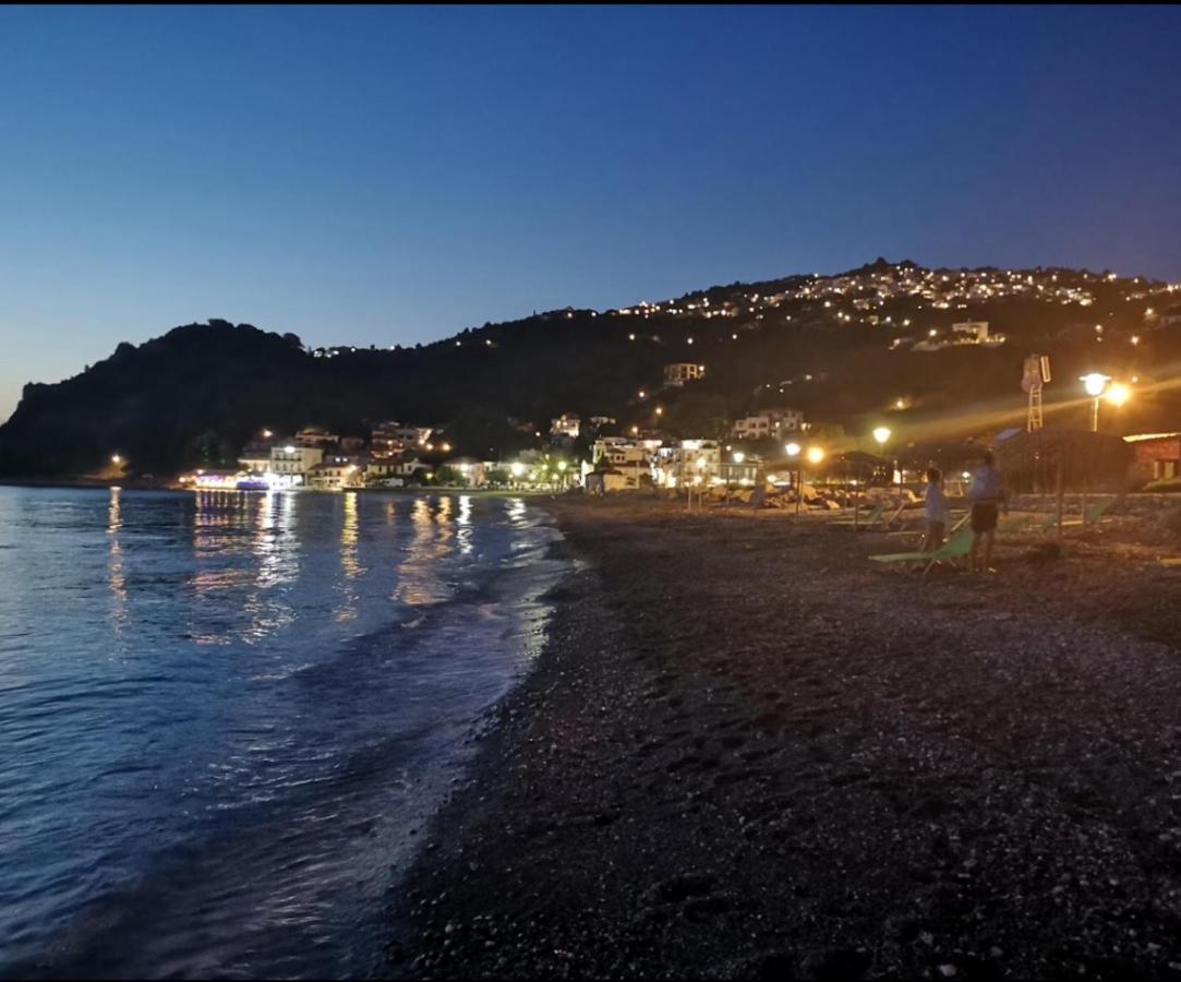 Markamar Лутраки Экстерьер фото